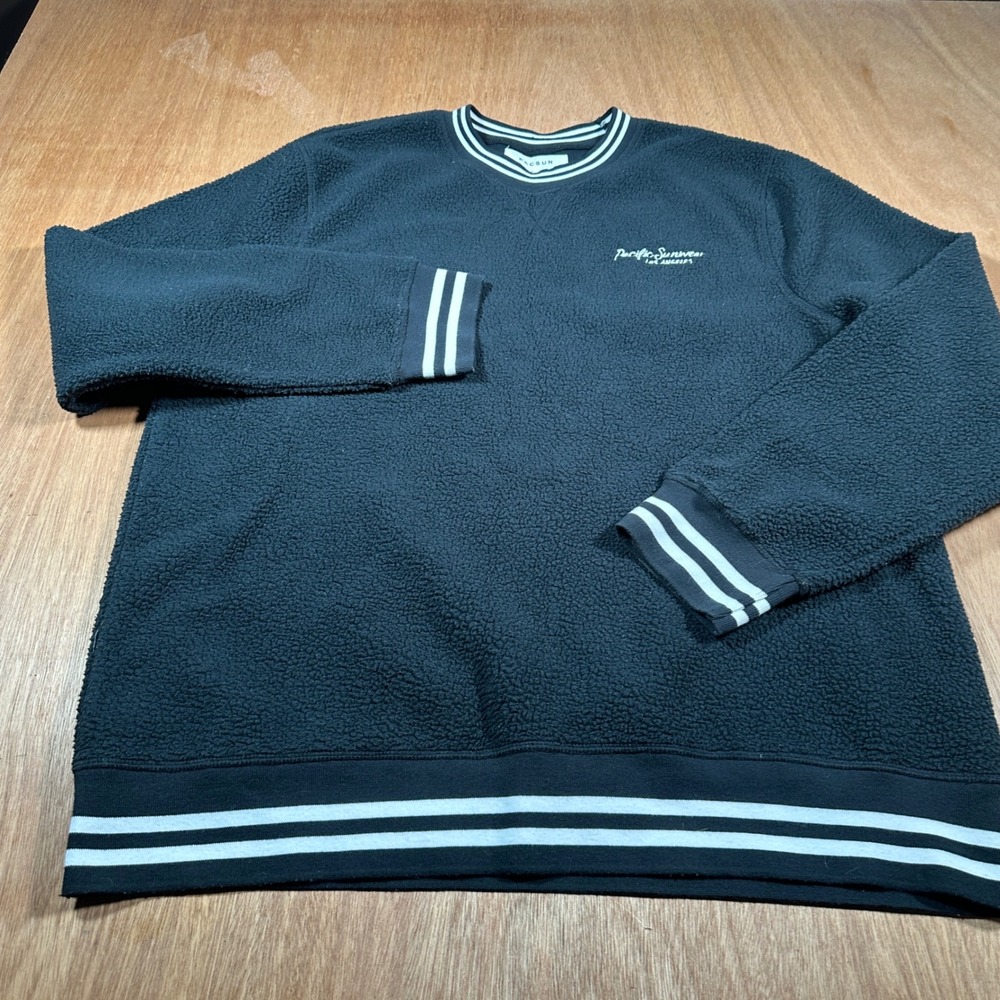 PacSun Sherpa Fleece Sweatshirt Mens Medium Black Striped Trim Logo Pullover